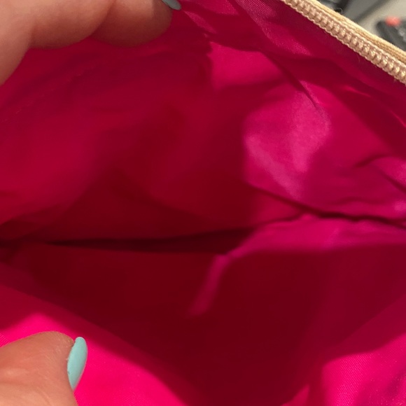 Dooney & Bourke North South Graffiti Logo Beige & White Triple Compartment Bag - Picture 12 of 15